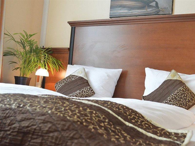 City Hotel West Frankfurt nad Menem Zewnętrze zdjęcie