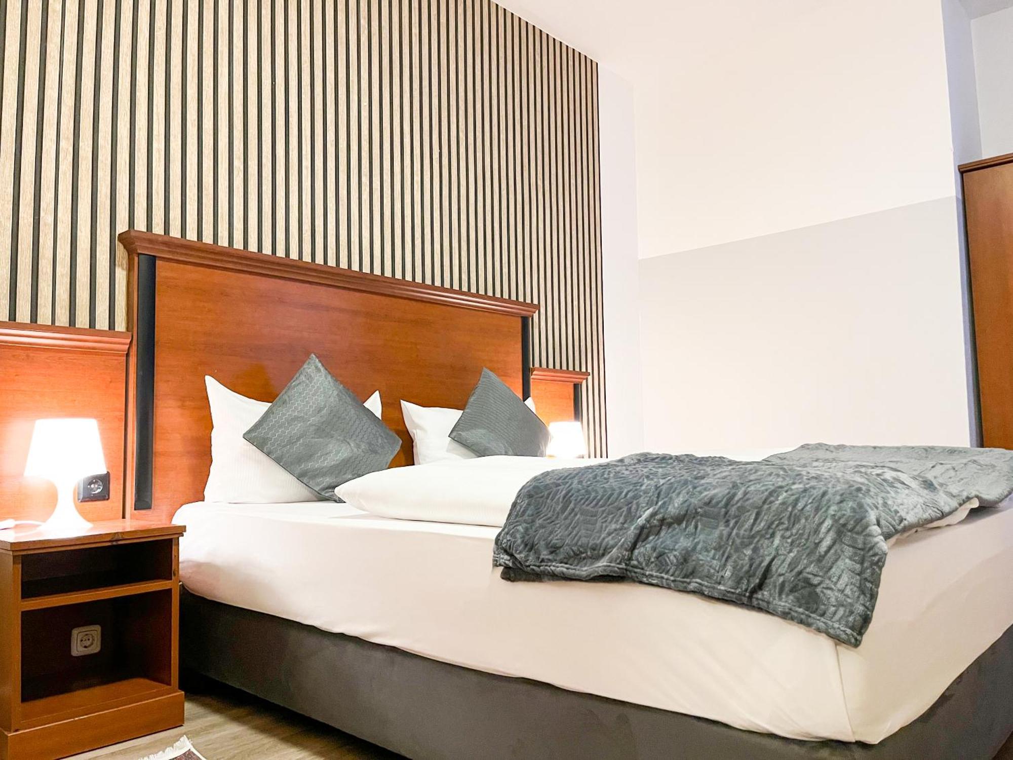 City Hotel West Frankfurt nad Menem Zewnętrze zdjęcie