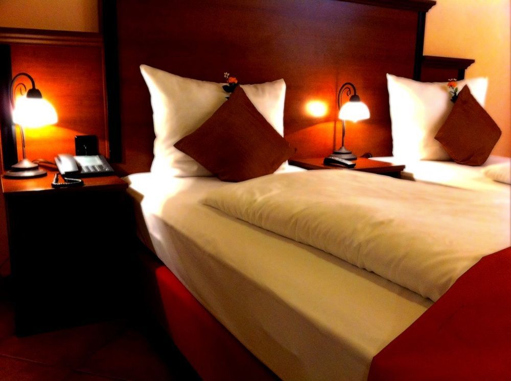 City Hotel West Frankfurt nad Menem Zewnętrze zdjęcie
